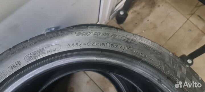 Michelin Pilot Super Sport ZP 245/40 R18 50ZR