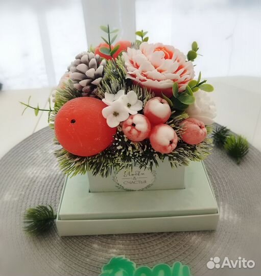 Новогодняя композиция из мыла