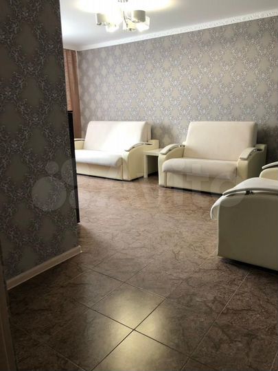 2-к. квартира, 57 м², 5/10 эт.