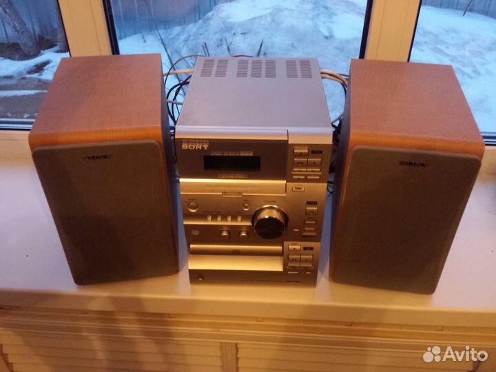 Музыкальный центр sony