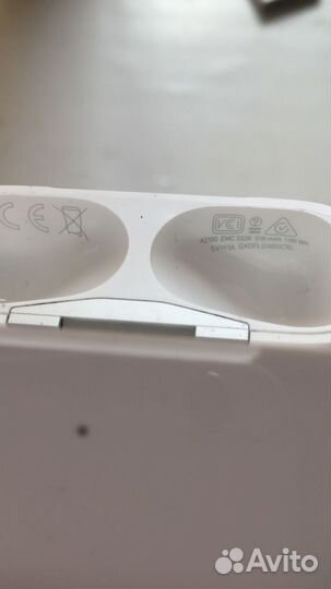 Продам кейс airpods про