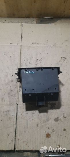 Бардачок-рамка магнитолы polo 5