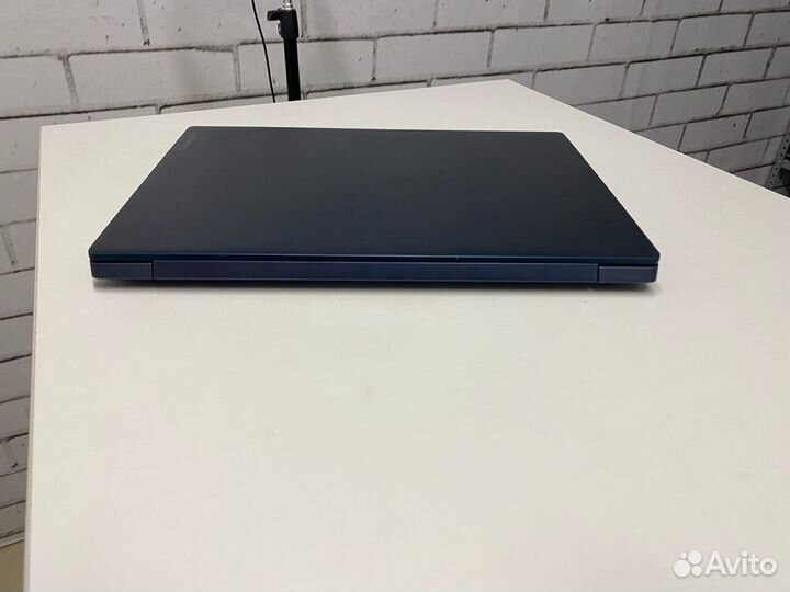 Мощный\Компактный Ноутбук Lenovo\Ryzen 3\full HD