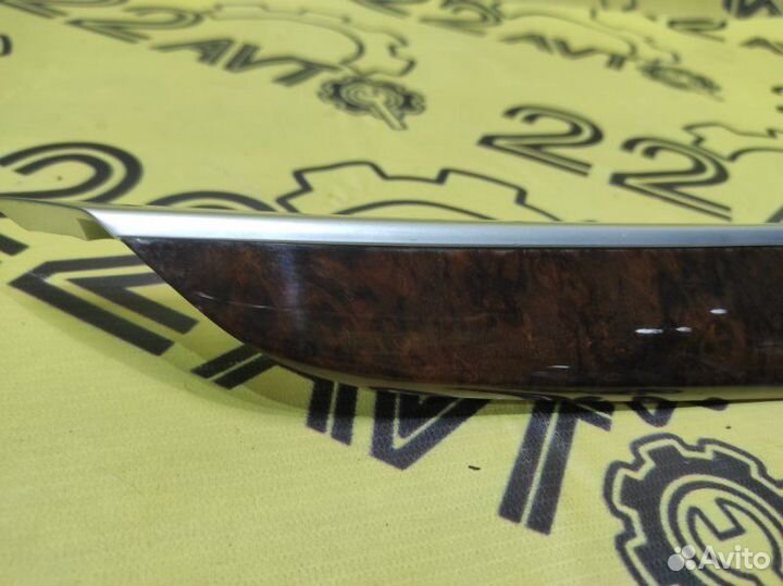 Декоративная накладка на дверь передняя правая Bmw