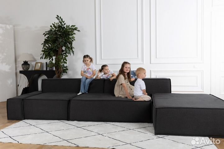 Диван прямои 4400х1700 мм