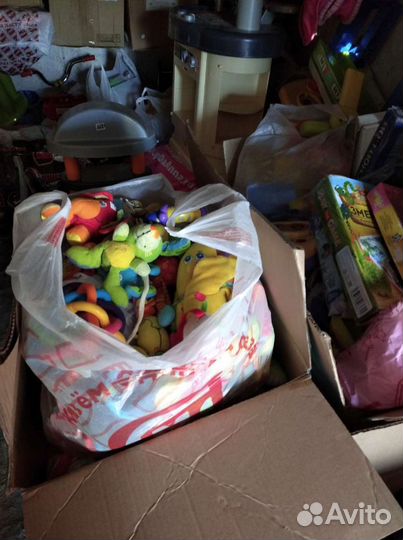 Детские игрушки