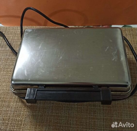 Электрическая вафельница СССР