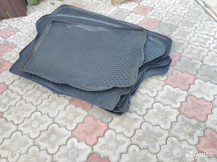 Коврик в багажник rio / solaris