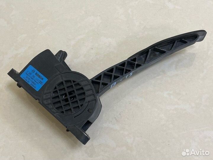 Педаль газа Лада 2115