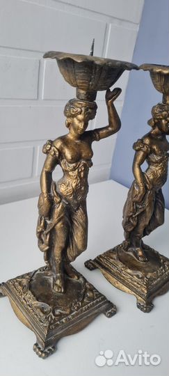 Бронзовая статуэтка - подсвечник
