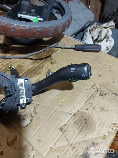 Подрулевой переключатель для Skoda Octavia Tour