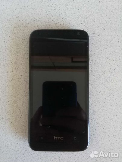 Телефон HTC
