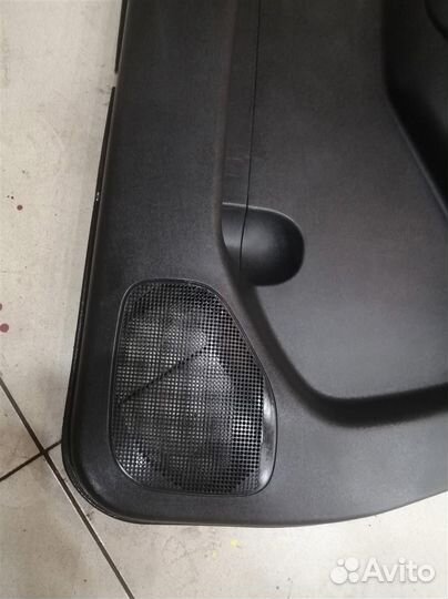 Обшивка двери передней левой Nissan Navara D40 20