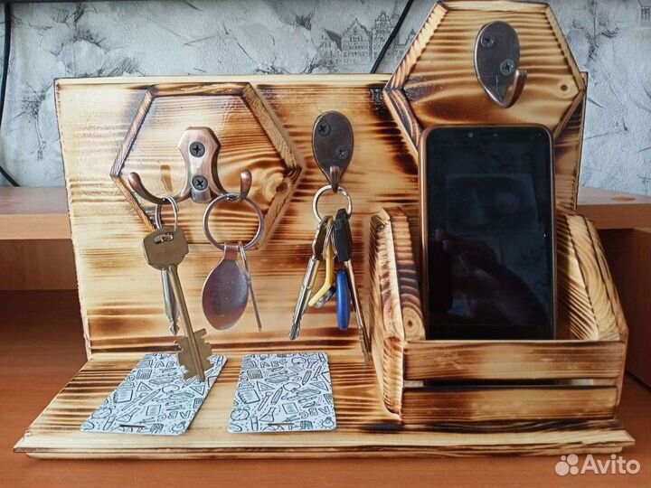 Ключница из сосны