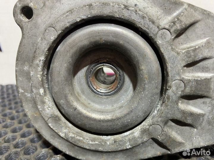 Ролик-натяжитель ручейкового ремня