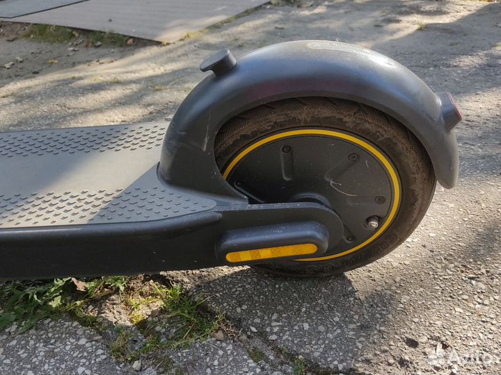 Самокат взрослый электрический бу