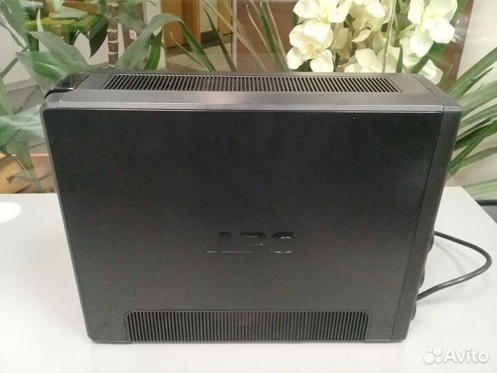 APC Back-UPS Pro 1500 (евроразетки)