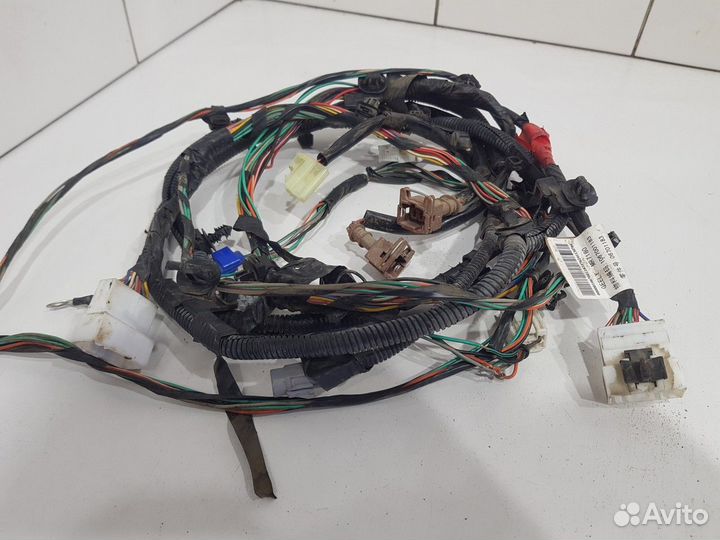 Электропроводка крышки багажника