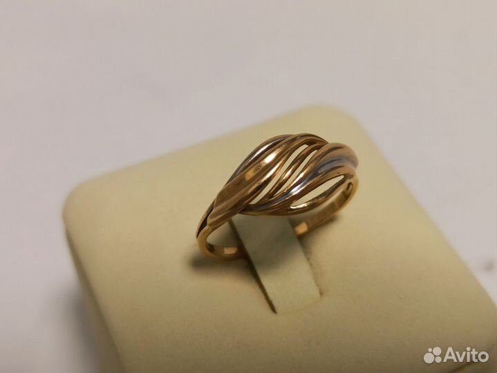 Золотое кольцо 1.9гр, р-р18.5 заводское S