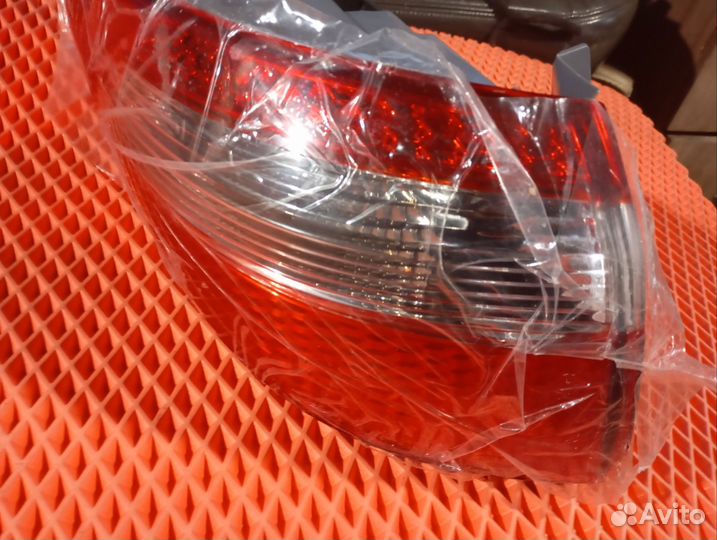 Фонарь задний левый кия Рио 3
