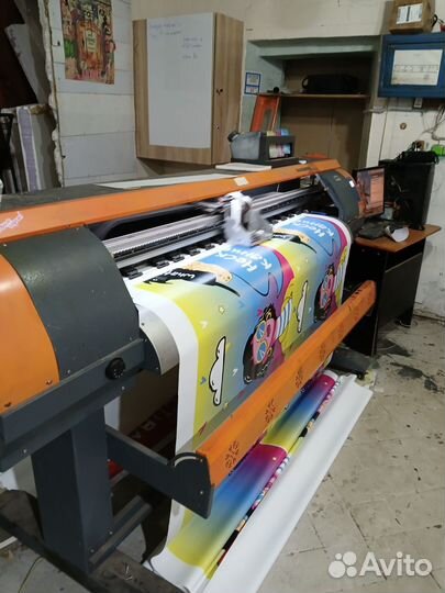 Широкоформатный принтер