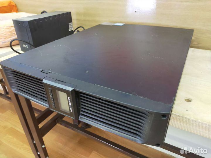 Интерактивный ибп ippon Smart Winner II 3000