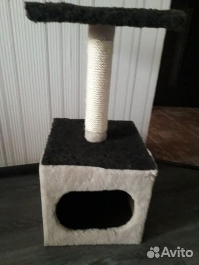 Домик для кошки с когтеточкой бу
