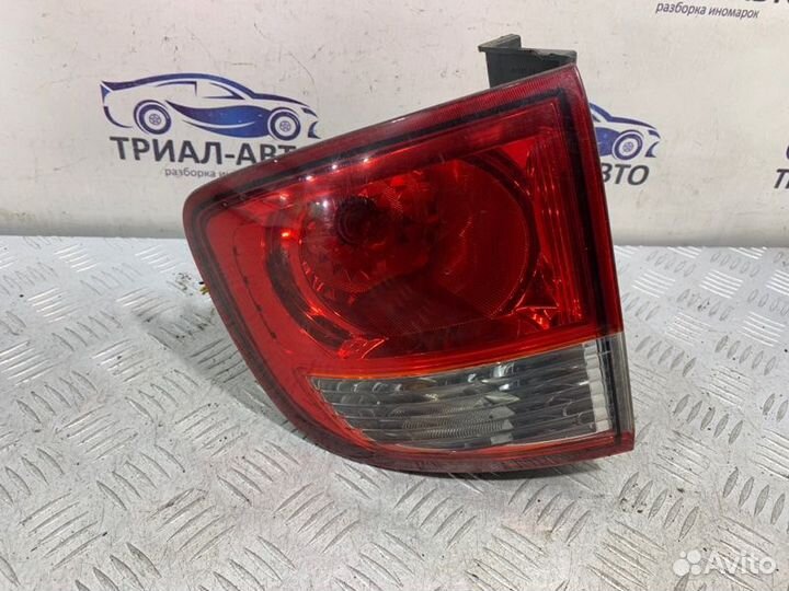 Фонарь левый SsangYong Kyron