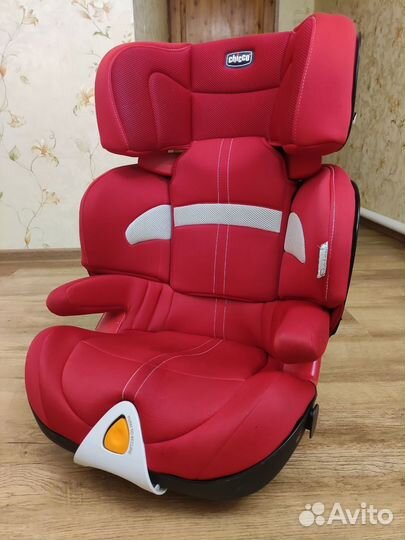 Детское автокресло 15 до 36 кг chicco