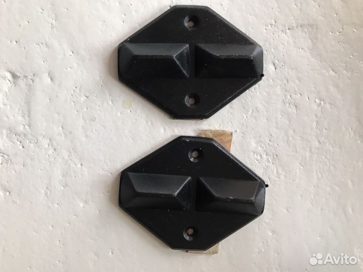 Новое. Крепление для лыж СССР алюминий на 3 штыря