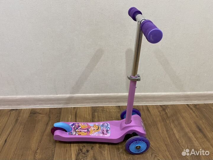 Самокат детский трехколесный