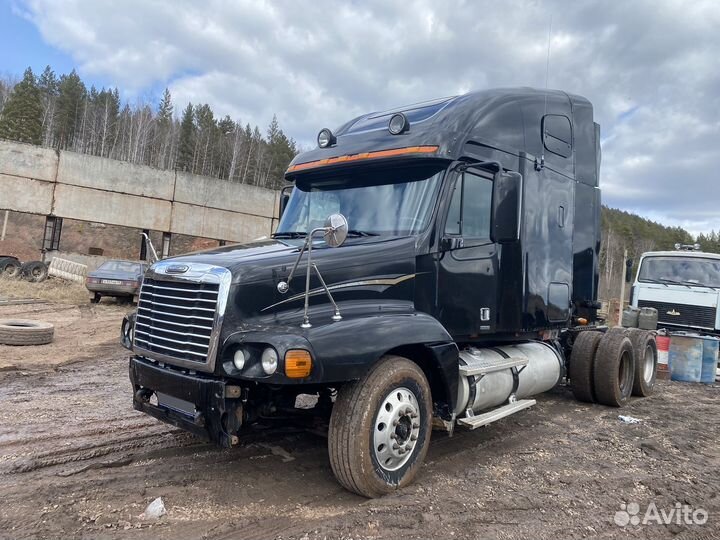 Freightliner Century Class, 2004