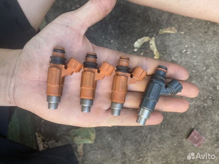 Форсунки на lancer 9