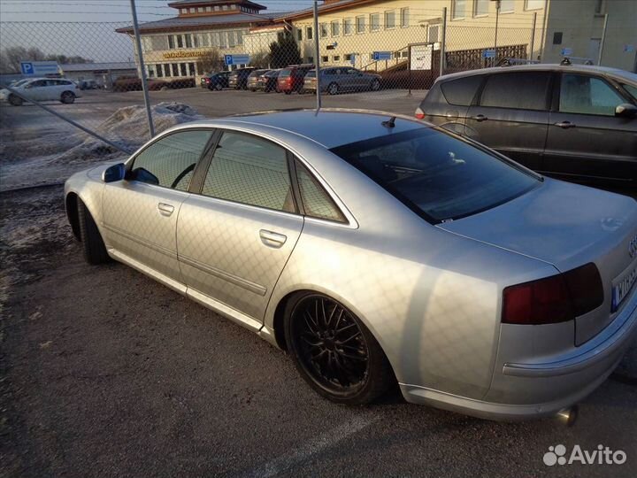 Замок двери задней правой audi A8 D3 2003