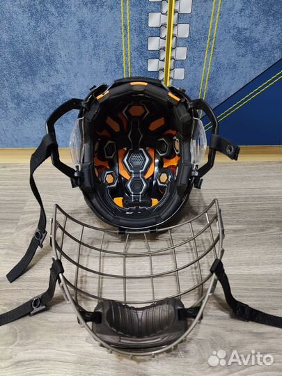 Шлем защитный c решеткой CCM Tacks 710