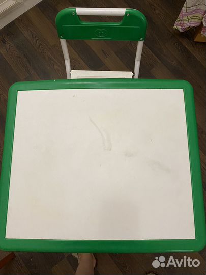 Детский стол и стул