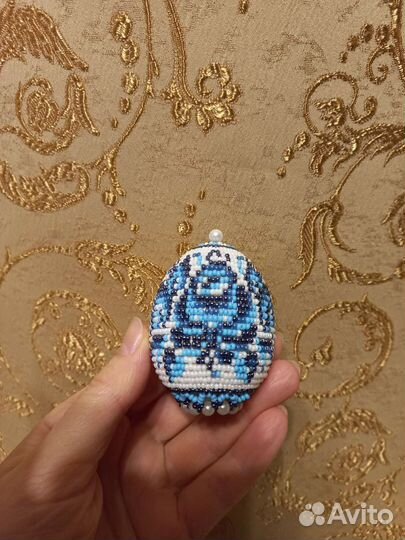 Яйцо из бисера пасхальное