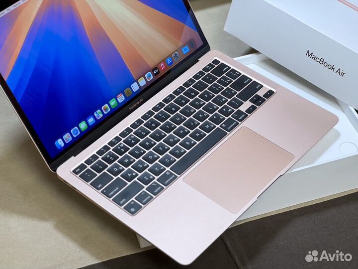 Apple MacBook Air 13 M1 2022