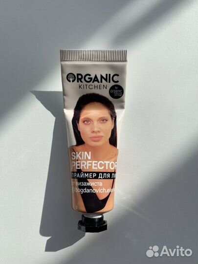 Праймер / хайлайтер для лица Skin Perfector