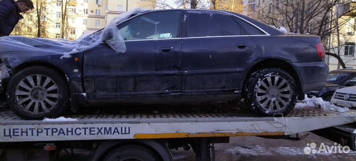 Разбор Audi A4 B5 до рестайлинг синий салон