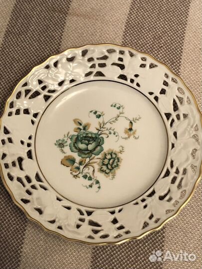 Тарелка и блюдце