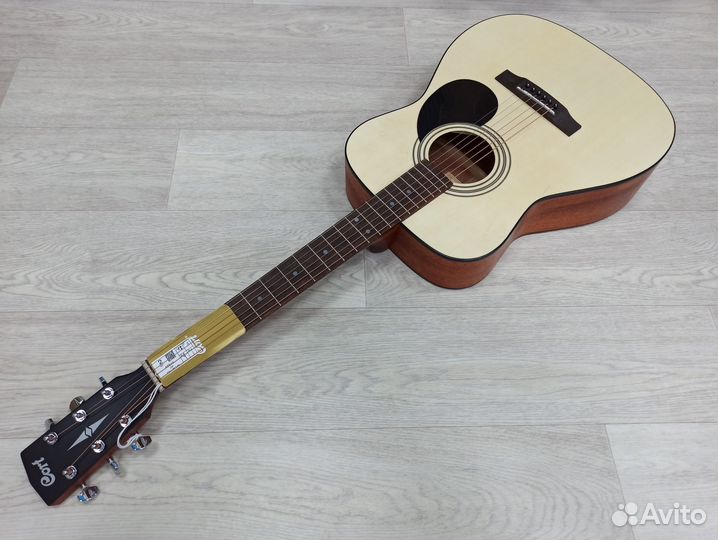 Акустическая гитара Cort новая
