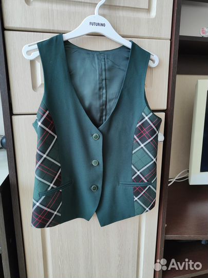 Школьные брюки и жилет