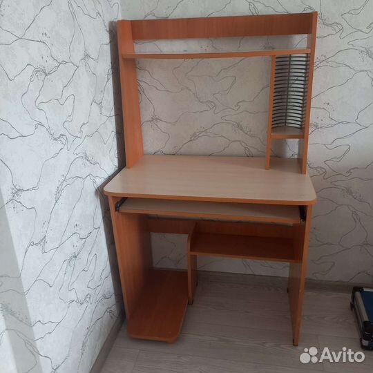 Компьютерный столик бу