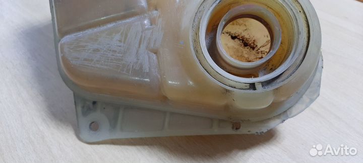 Бачок расширительный Фольксваген Пассат/Ауди А4,А6