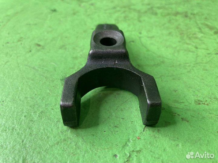 Кронштейн запорный iveco stralis