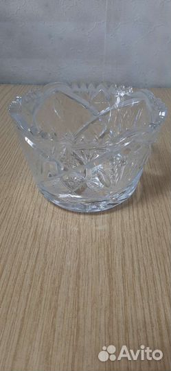 Хрустальная конфетница