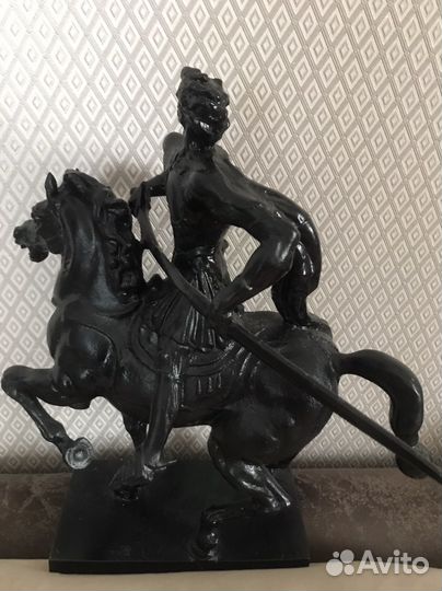 Статуэтка Всадник метал