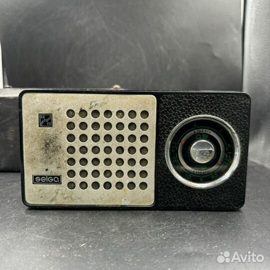 Транзисторный радиоприемник Селга 404 в родном