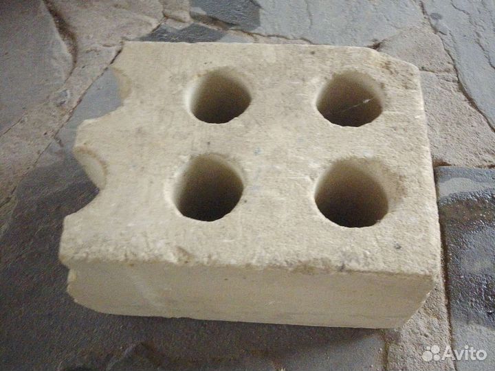 Кирпич огнеупорный